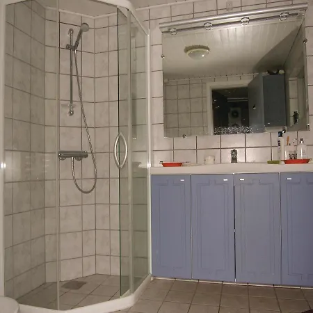 Three-bedroom Holiday In Tranekar Hébergement de vacances