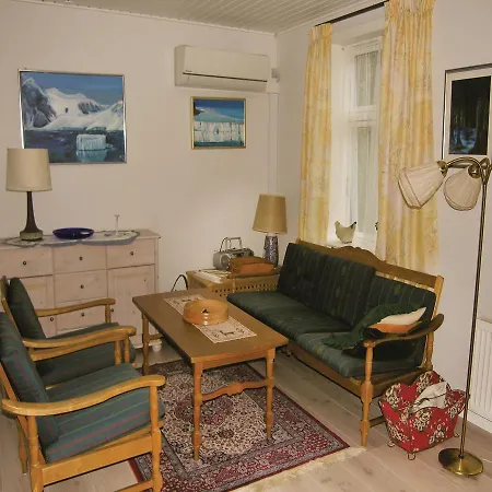 Three-bedroom Holiday In Tranekar Hébergement de vacances